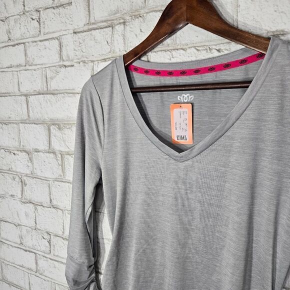 Maurices In Motion NWT tee - Picture 5 of 16